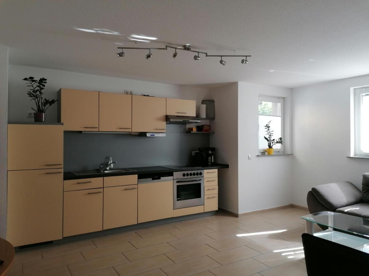 Ferienwohnung Weingut Brutscher Roschbach Bagian luar foto